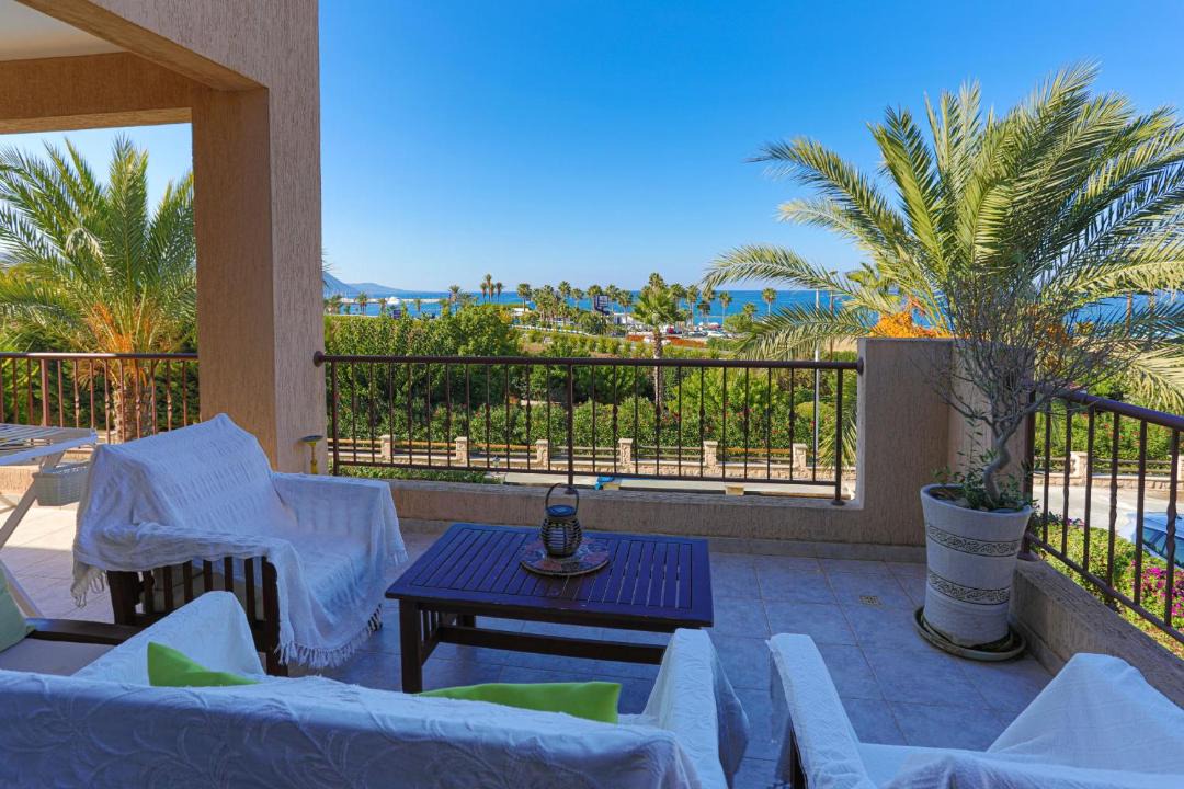 Photo of Patio Balcony in Latsi