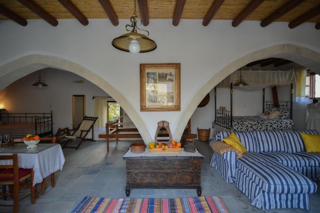 Photo of Livingroom in Latchi