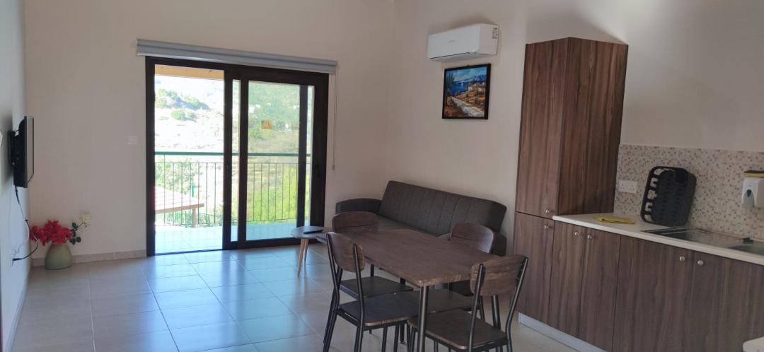 Photo of Livingroom in Alona