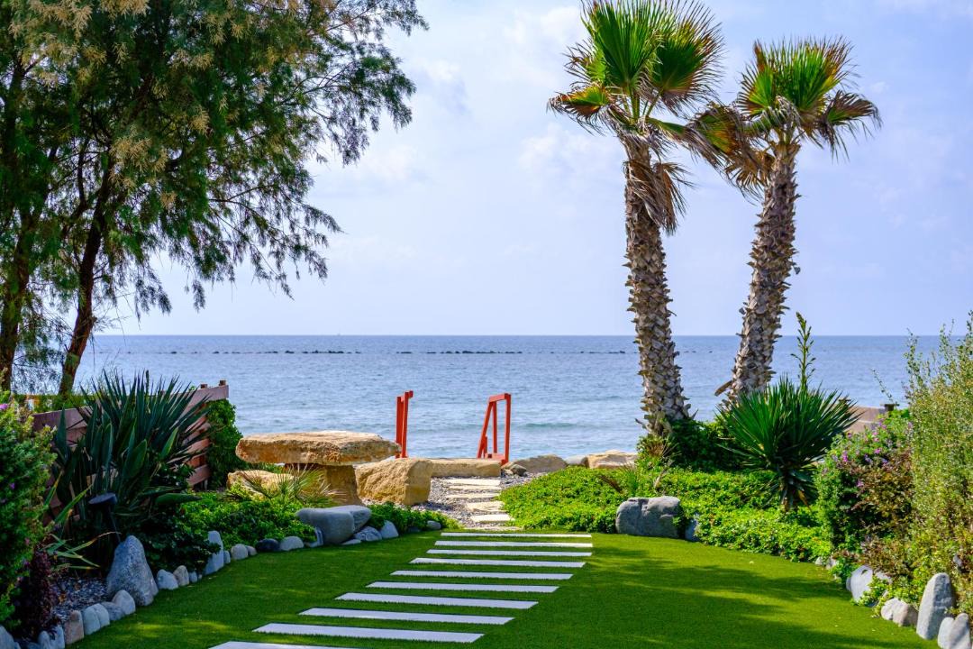 Photo of Outdoor in Pervolia