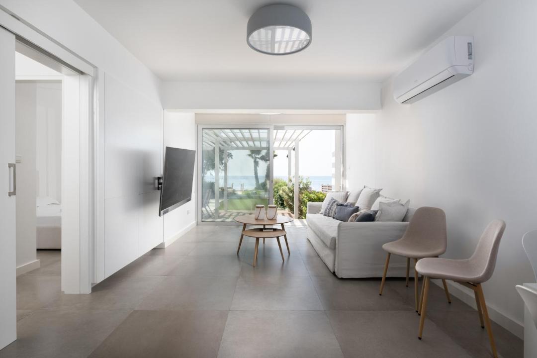 Photo of Livingroom in Pervolia