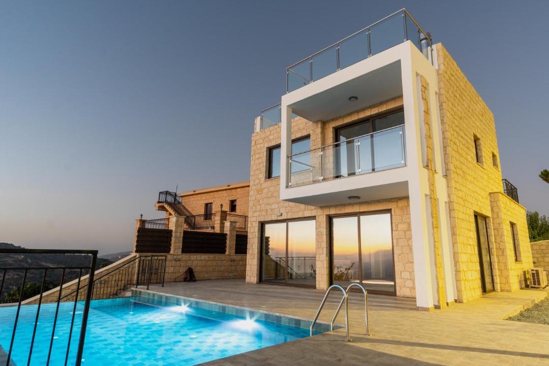 Photo of Outdoor in Peristerona