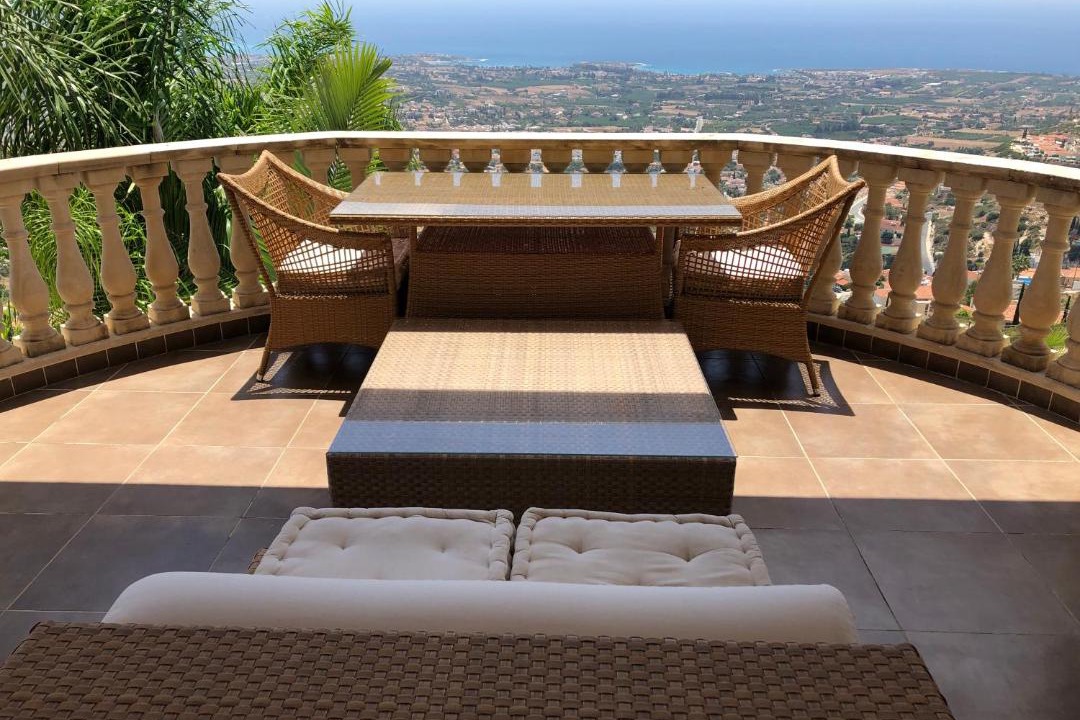 Photo of Patio Balcony in Peyia Town