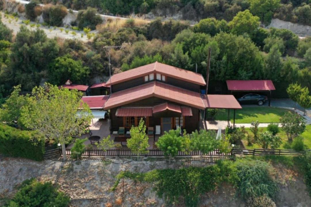 Photo of Buildings in Vasa Koilaniou
