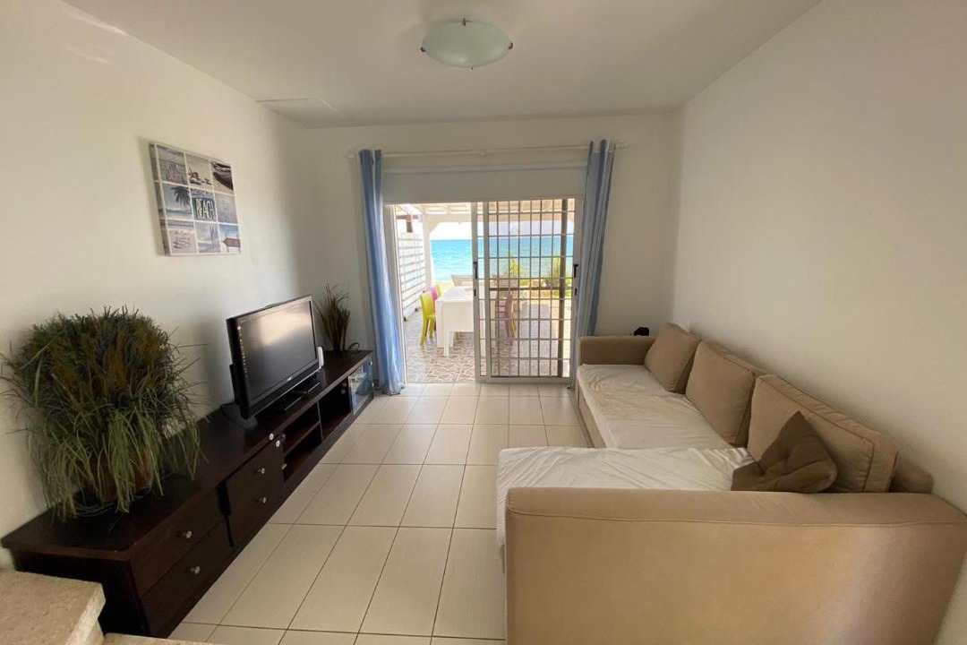 Photo of Livingroom in Meneou