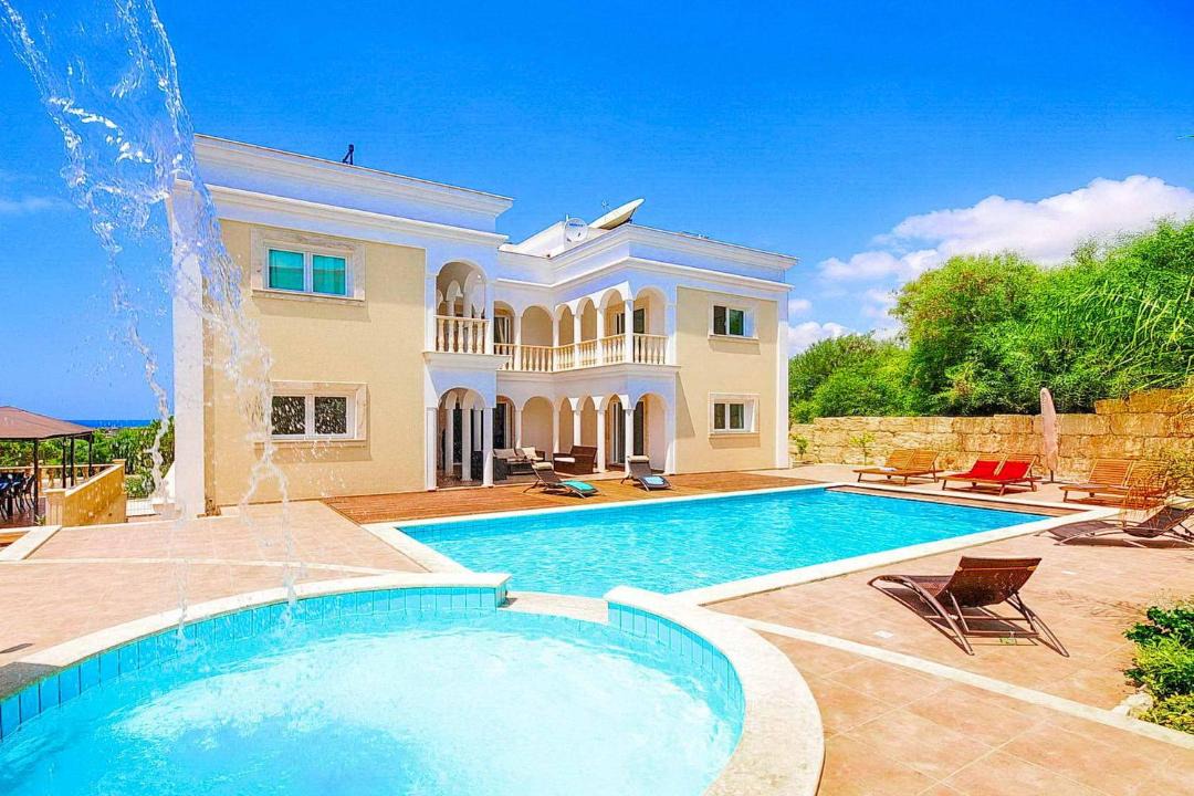 Photo of Outdoor in Pegeia