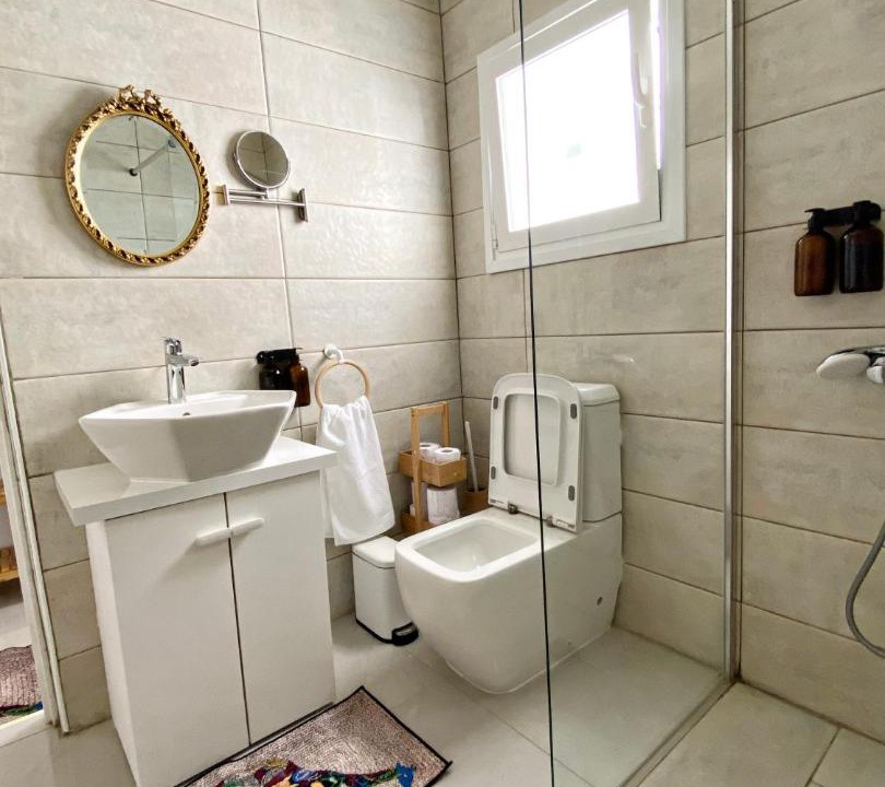 Photo of Bathroom in Acropolis