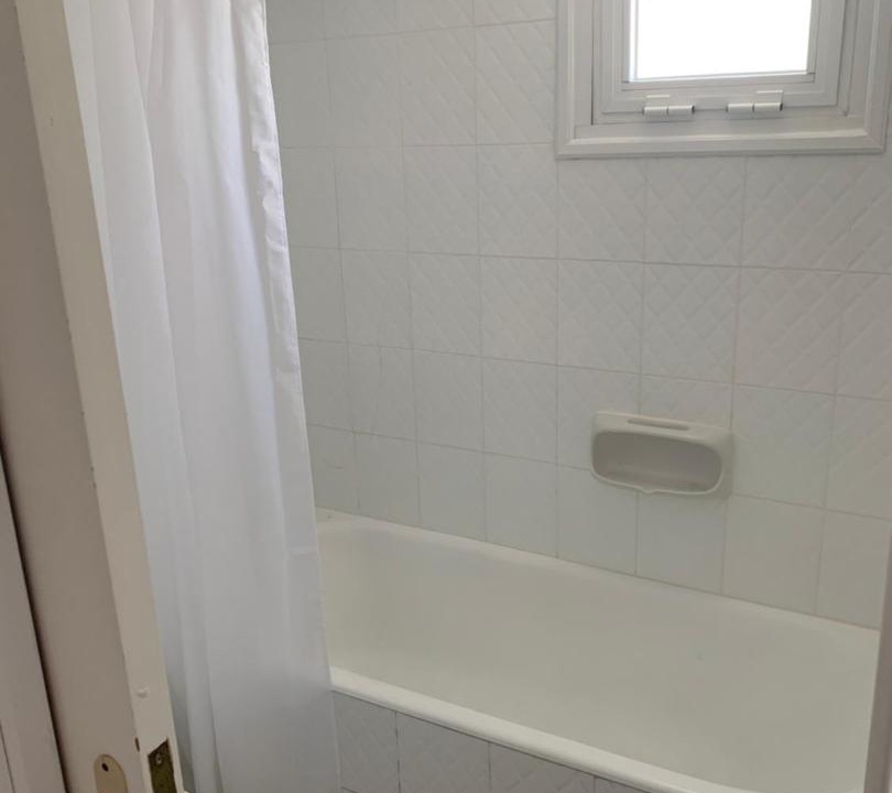 Photo of Bathroom in Meneou