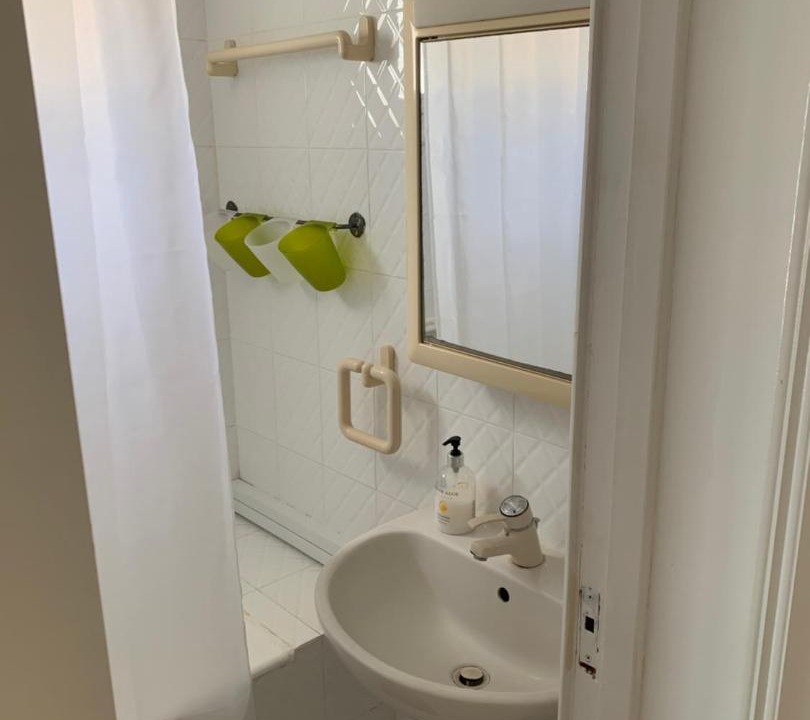 Photo of Bathroom in Meneou