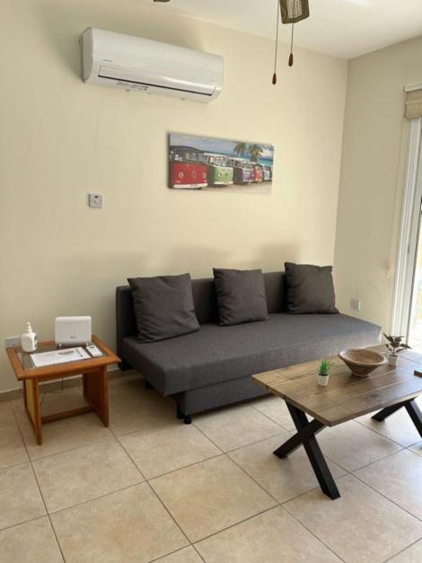 Photo of Livingroom in Peyia Town
