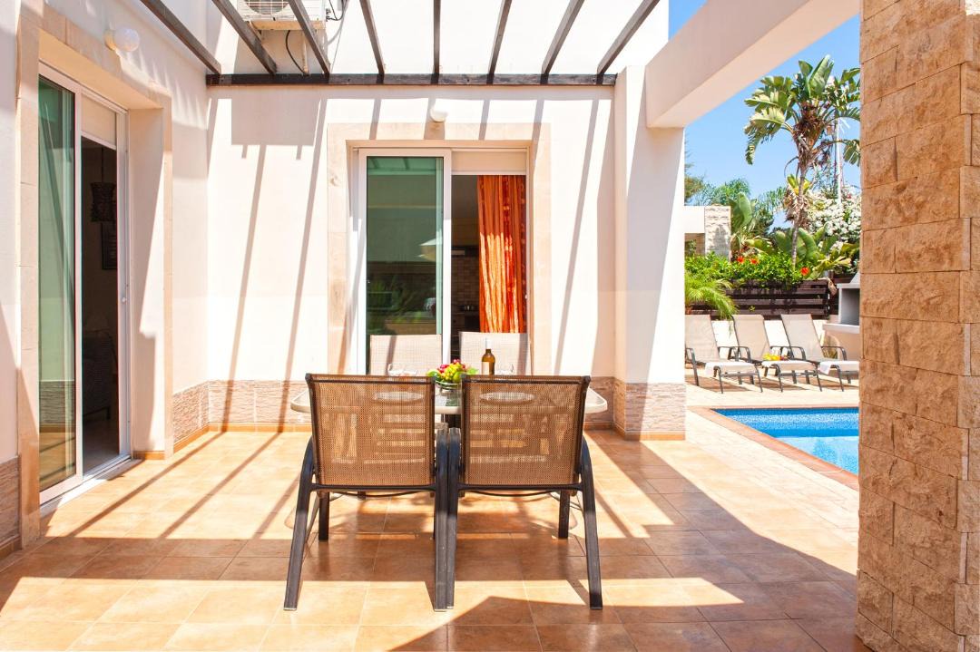 Photo of Patio Balcony in Pernera