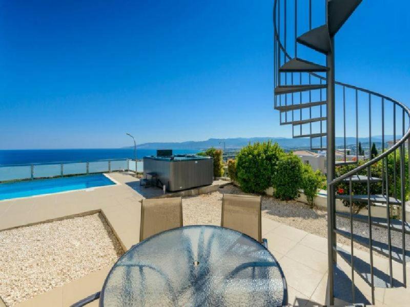 Photo of Patio Balcony in Latchi