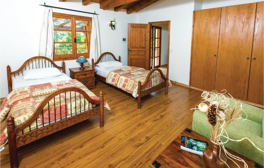 Photo of Bedroom in Miliou