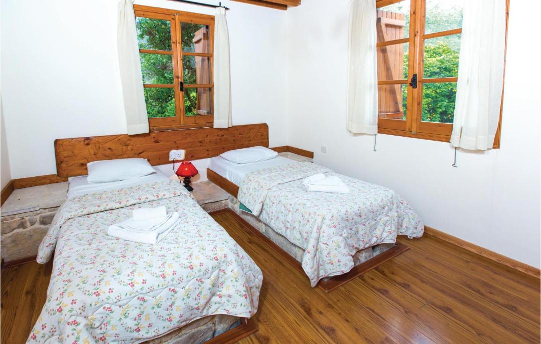 Photo of Bedroom in Miliou