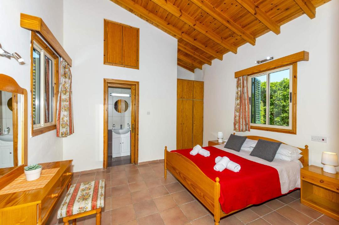 Photo of Bedroom in Polis