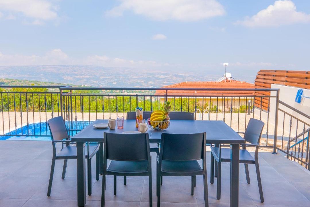 Photo of Patio Balcony in Meladeia