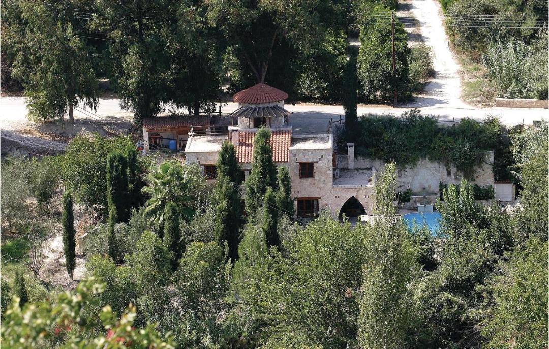 Photo of Others in Miliou
