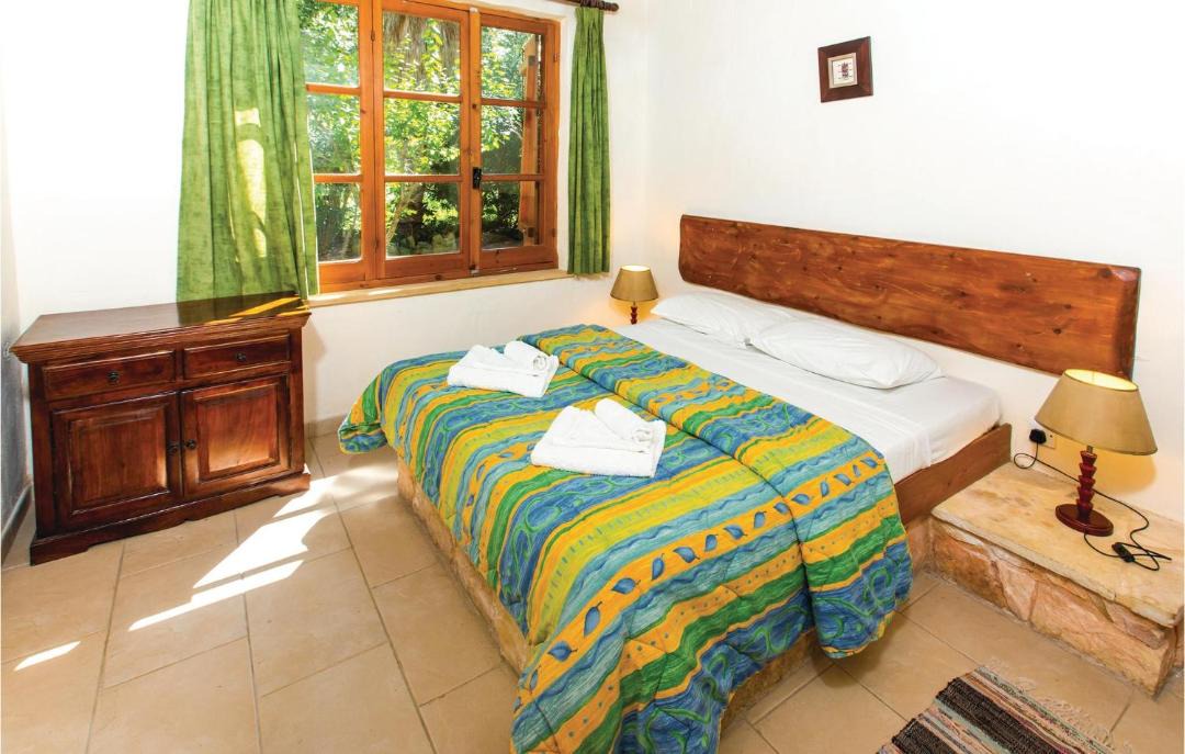 Photo of Bedroom in Miliou