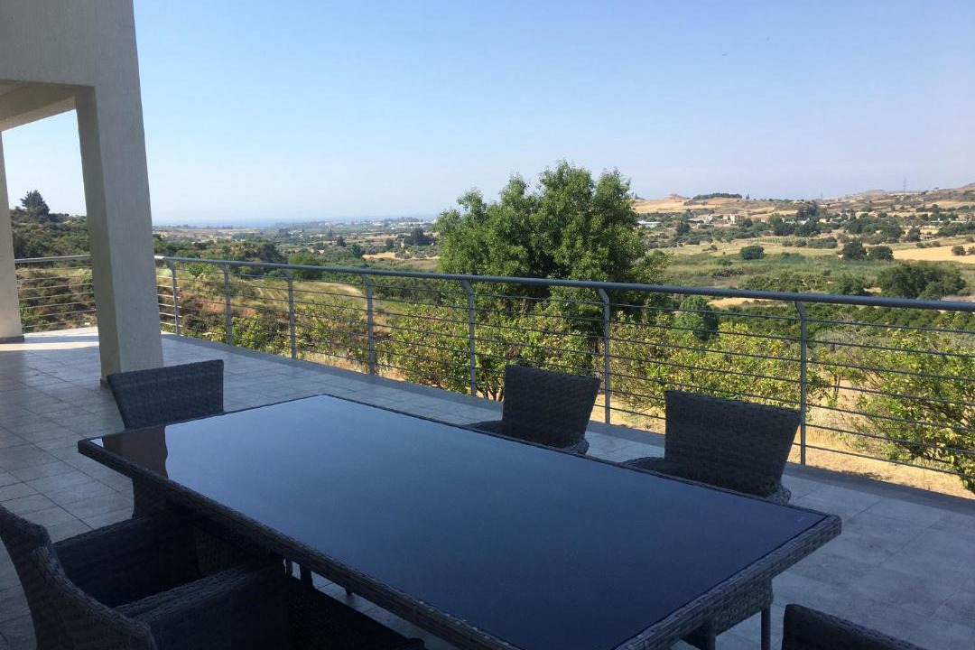 Photo of Patio Balcony in Goudi