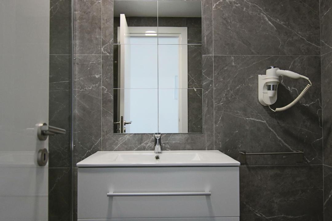 Photo of Bathroom in Acropolis