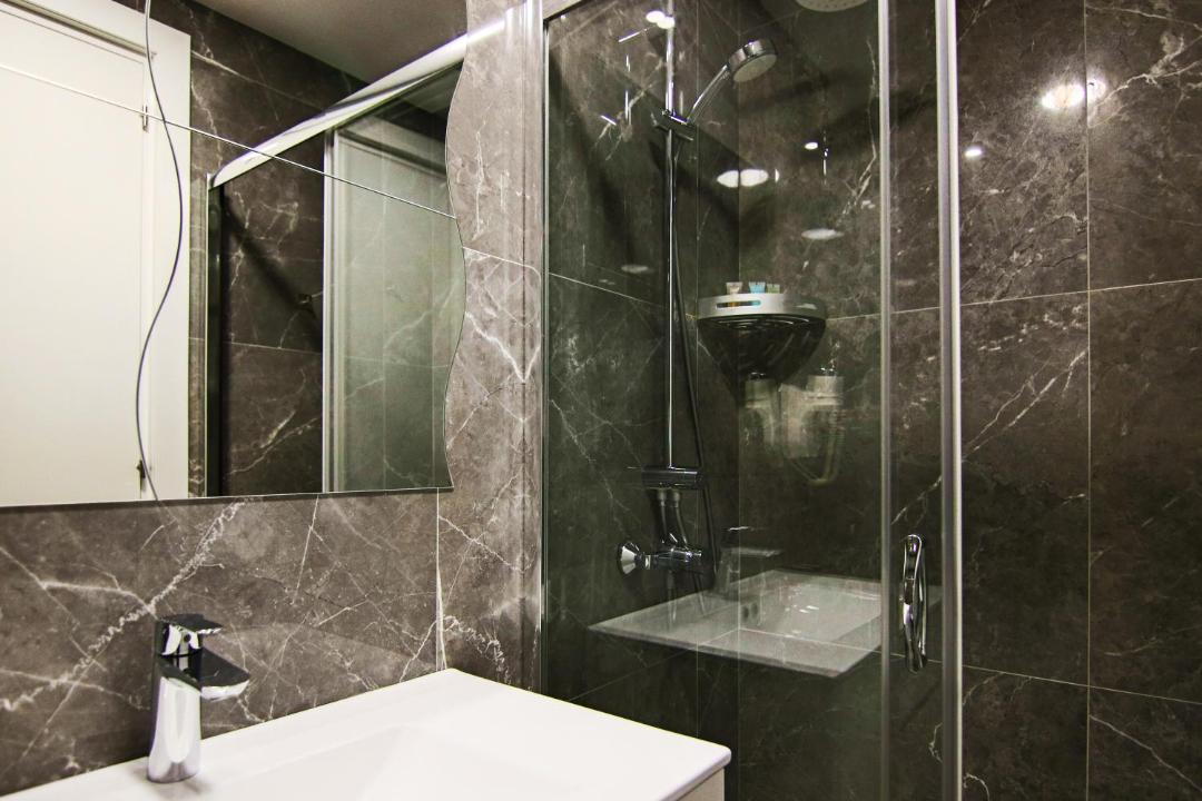 Photo of Bathroom in Acropolis