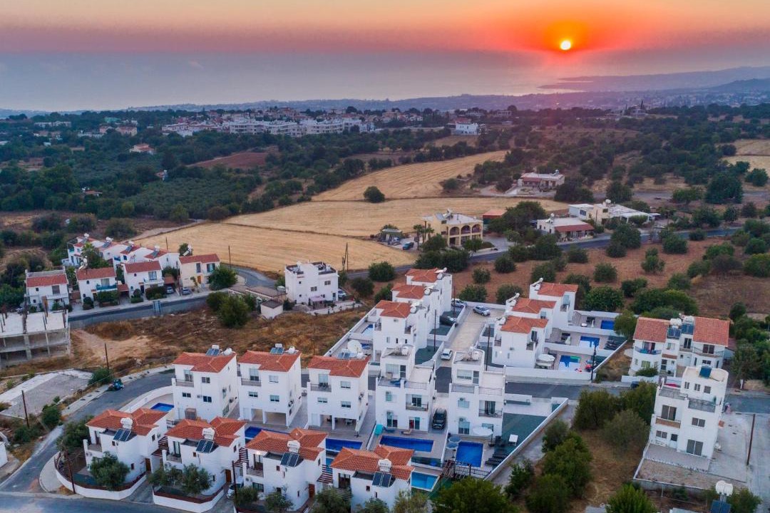 Photo of Buildings in Tremithousa