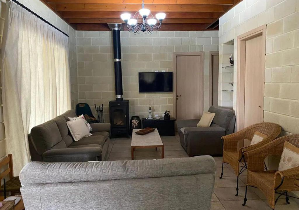 Photo of Livingroom in Politiko