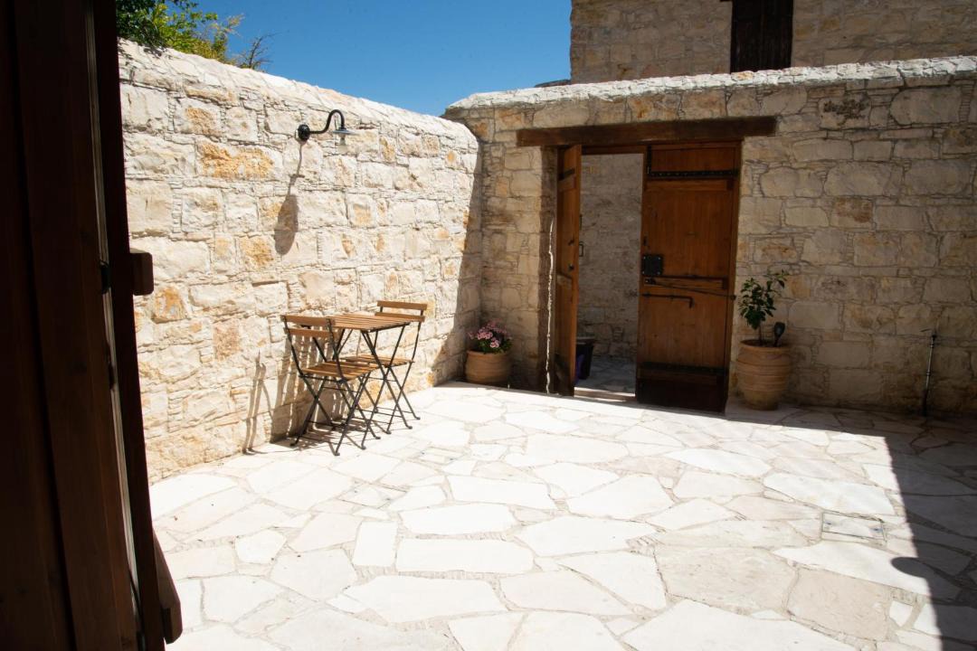 Photo of Buildings in Lofou
