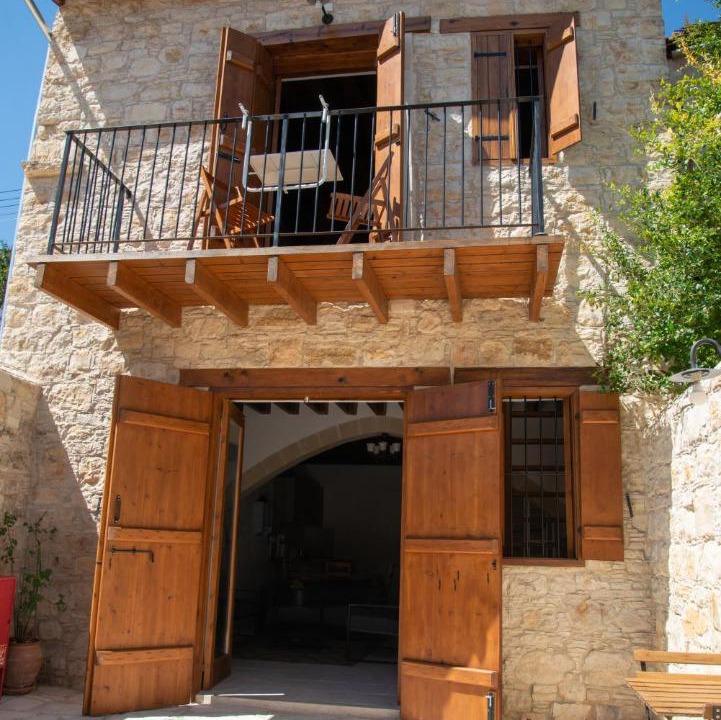 Photo of Buildings in Lofou
