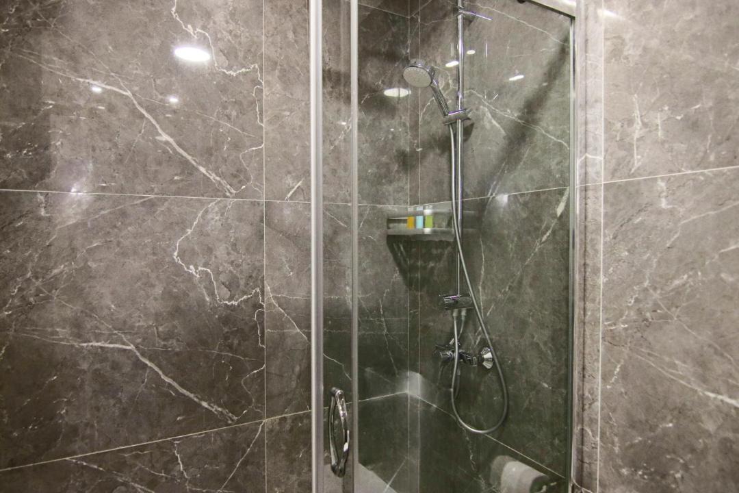 Photo of Bathroom in Acropolis