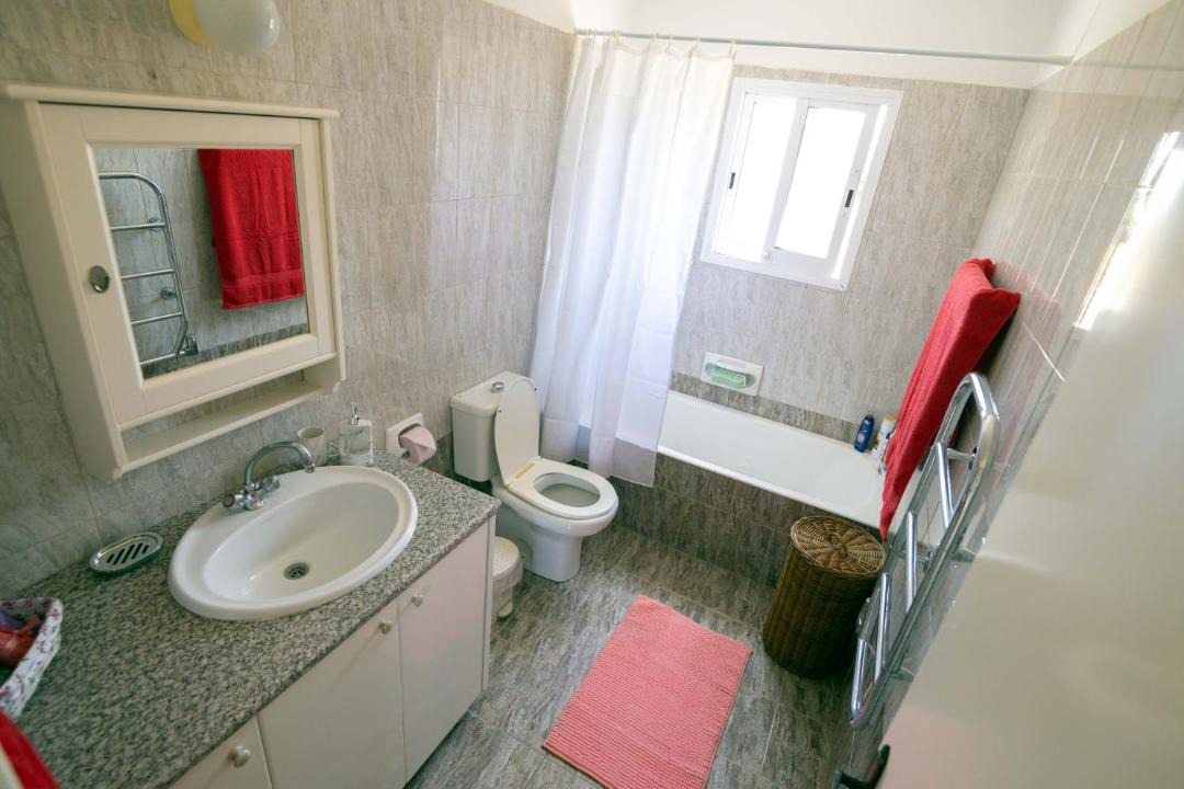 Photo of Bathroom in Polis