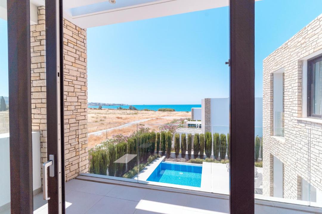 Photo of Patio Balcony in Agios Georgios Pegeias