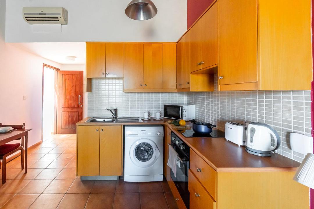 Photo of Kitchen in Latsi