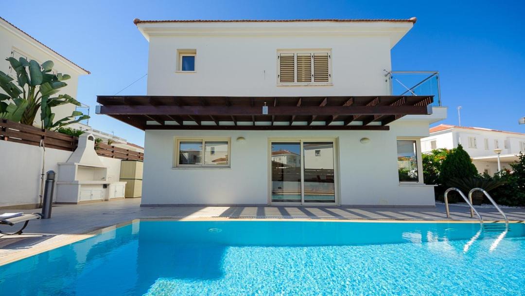 Photo of Outdoor in Pernera