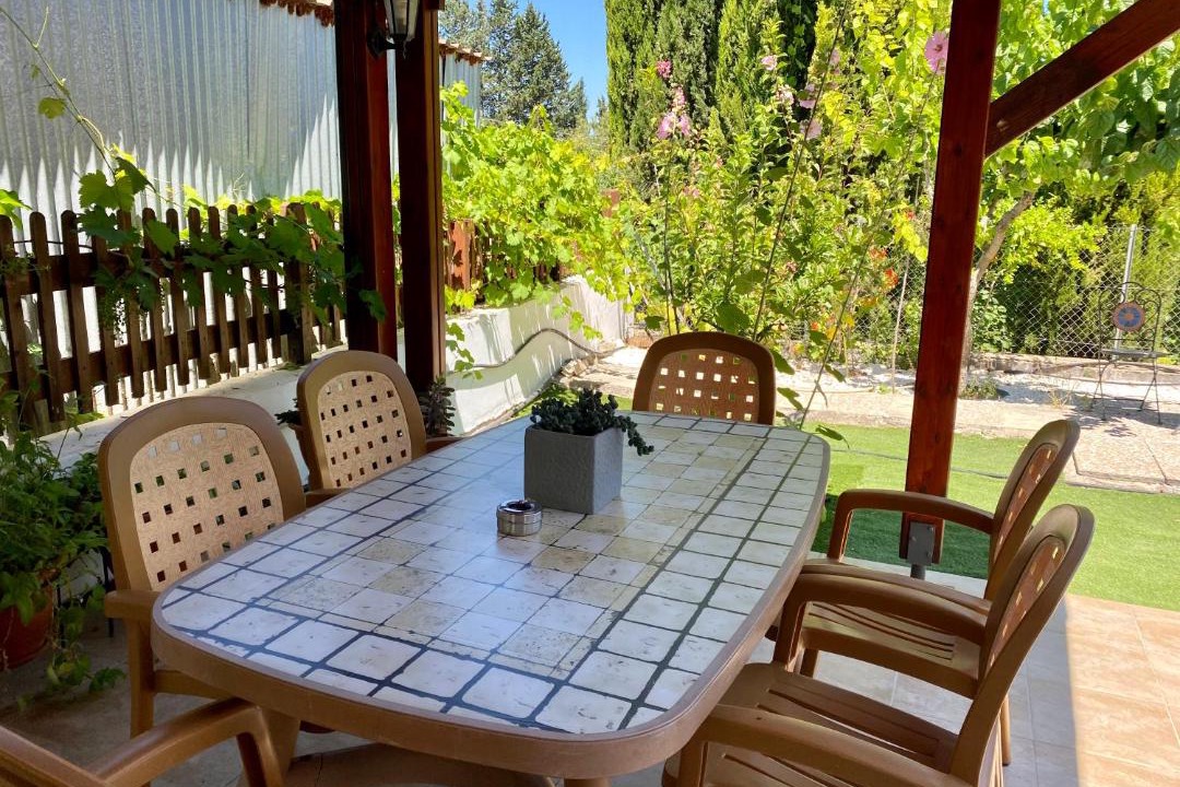 Photo of Patio Balcony in Tsada
