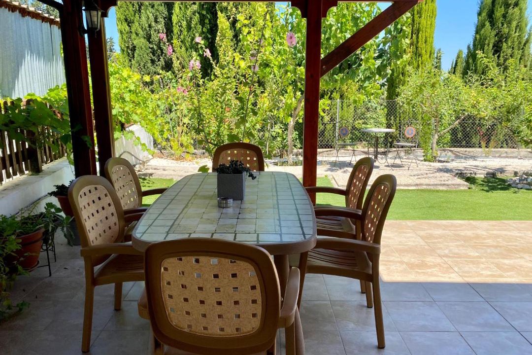 Photo of Patio Balcony in Tsada