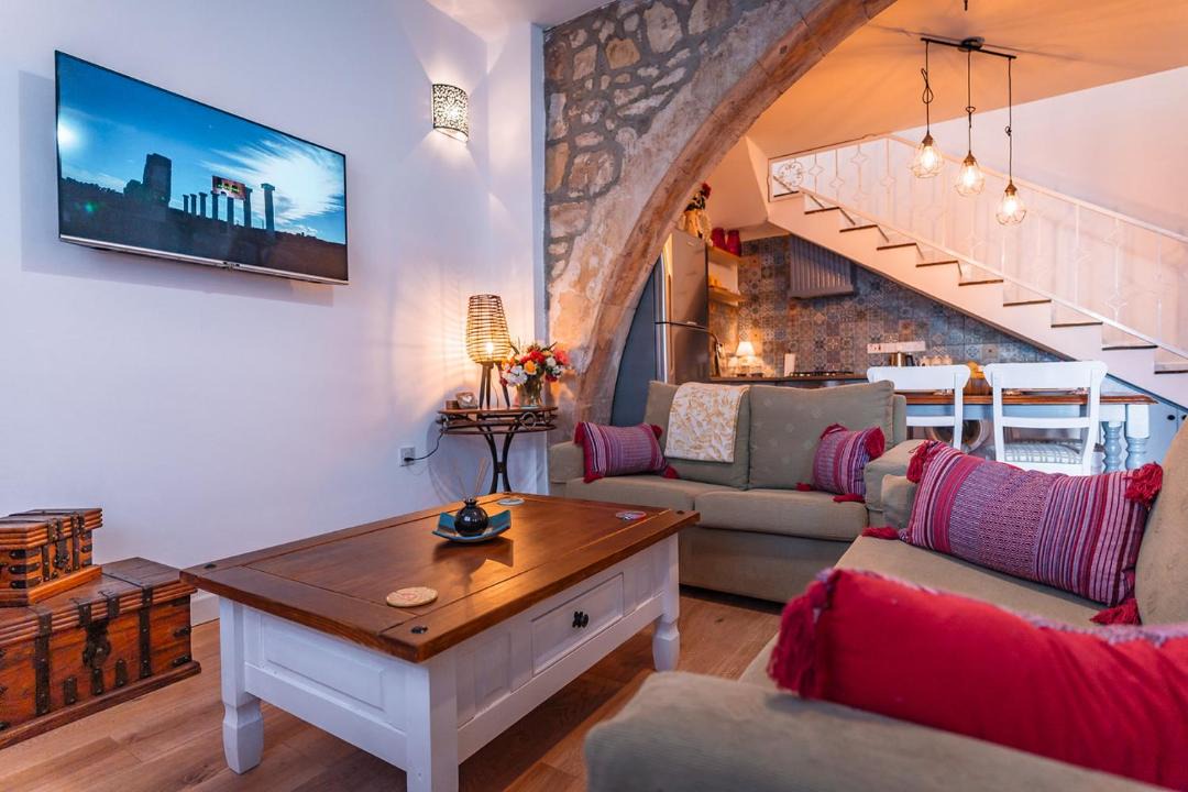 Photo of Livingroom in Agios Dimitrianos