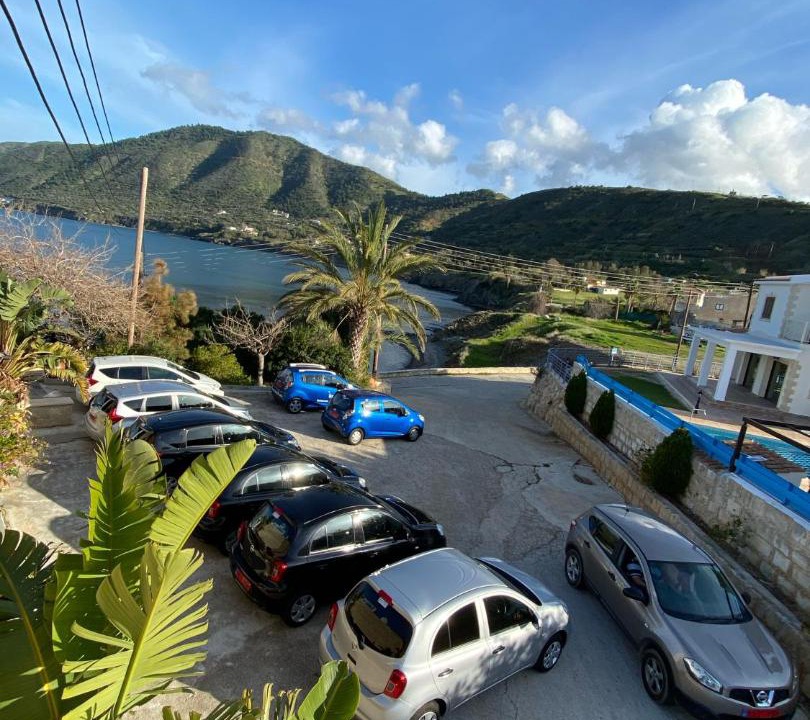 Photo of Others in Pomos