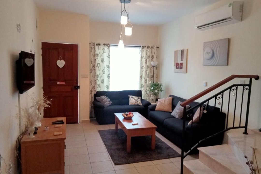 Photo of Livingroom in Peyia Town