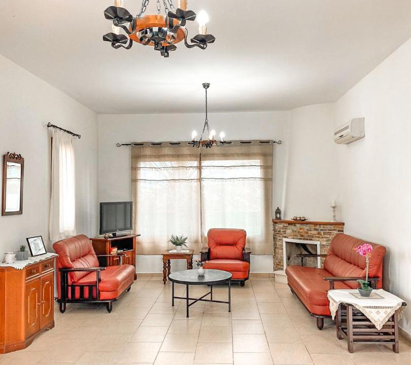 Photo of Livingroom in Prodromi