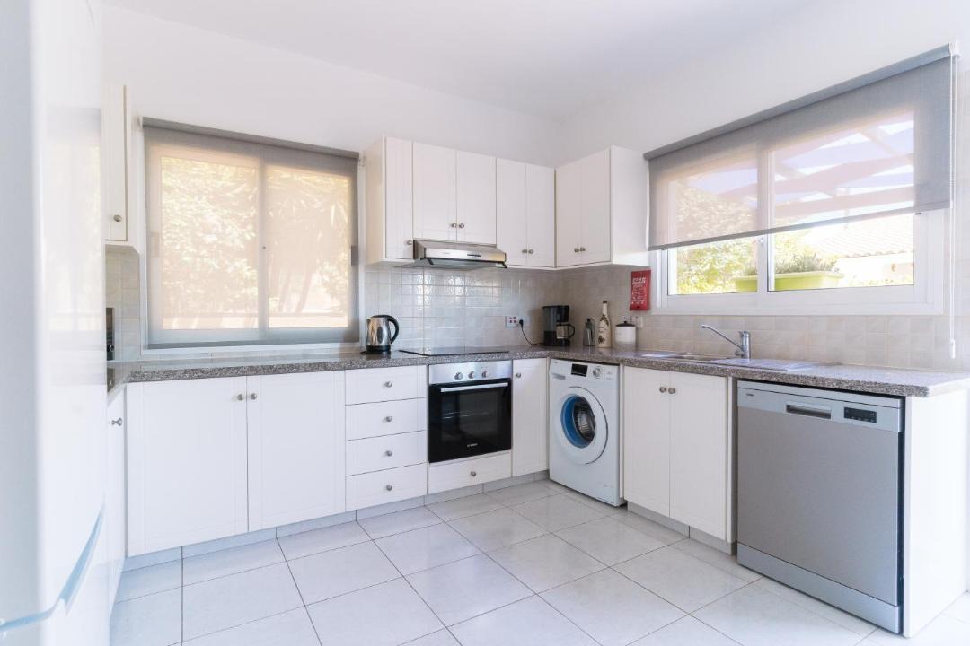 Photo of Kitchen in Peyia Town
