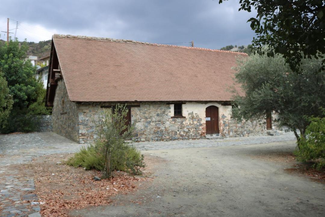 Photo of Buildings in Pelentri