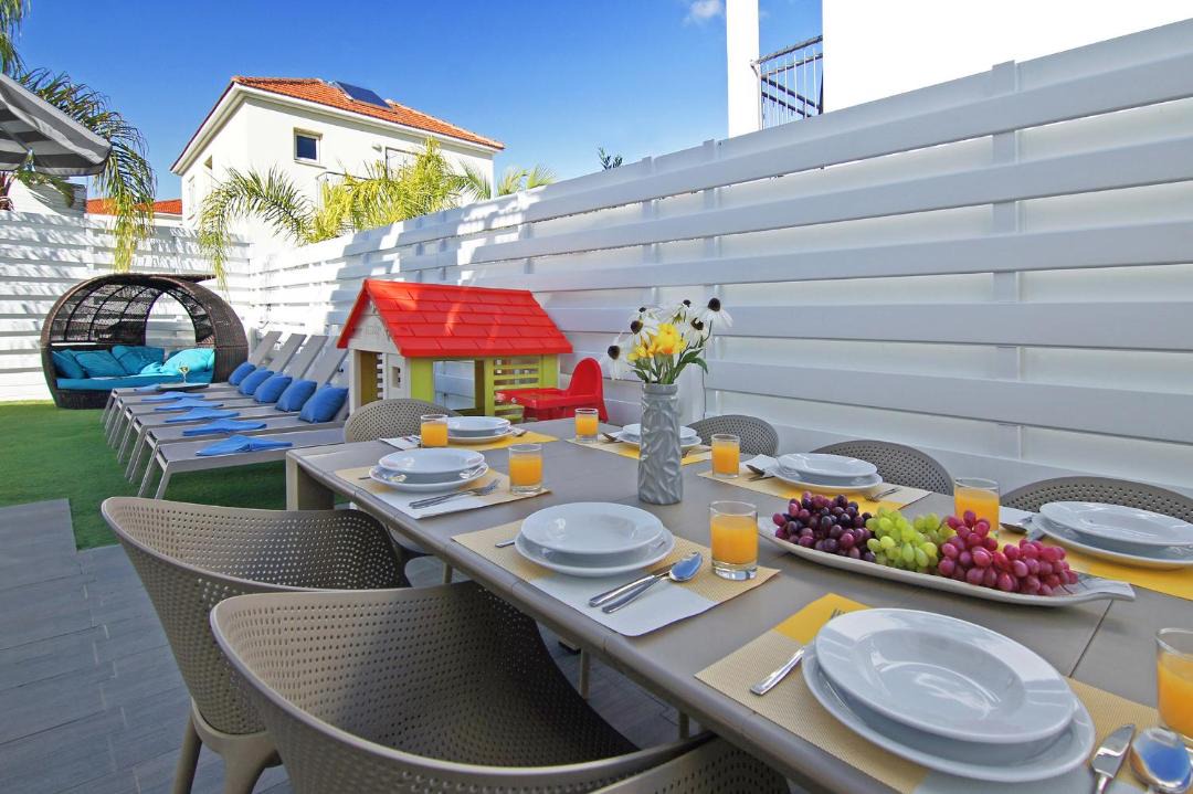 Photo of Patio Balcony in Pernera