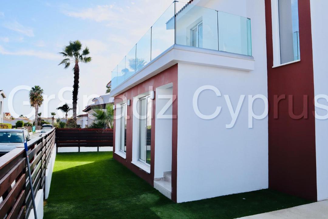 Photo of Buildings in Ayia Thekla