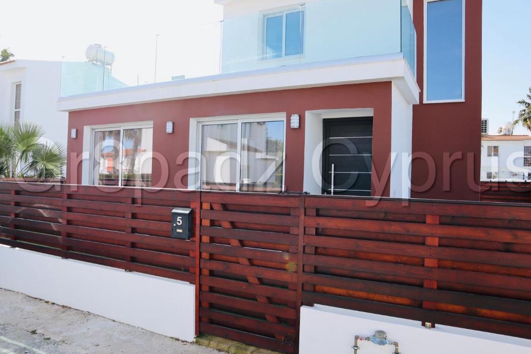 Photo of Buildings in Ayia Thekla