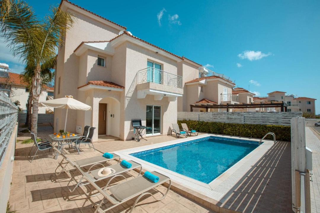 Photo of Outdoor in Pernera