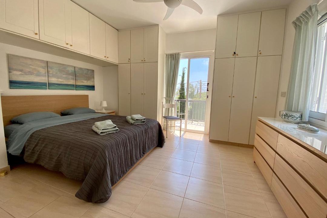 Photo of Bedroom in Peyia Town