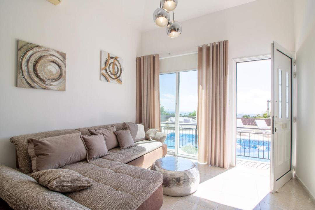 Photo of Livingroom in Tala