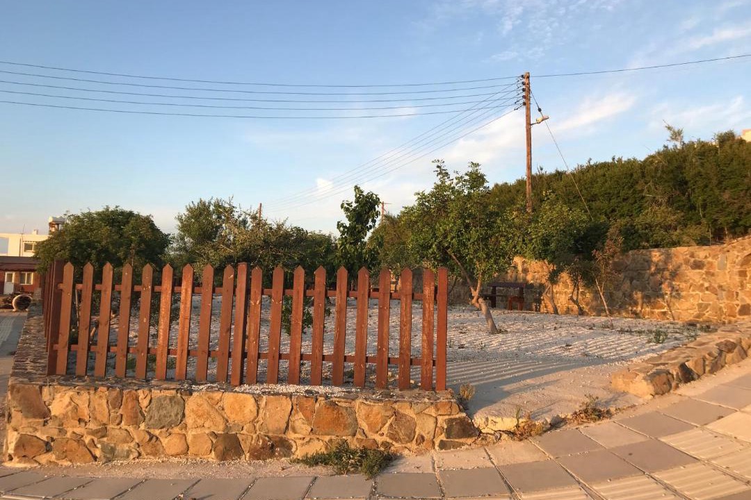 Photo of Others in Pomos