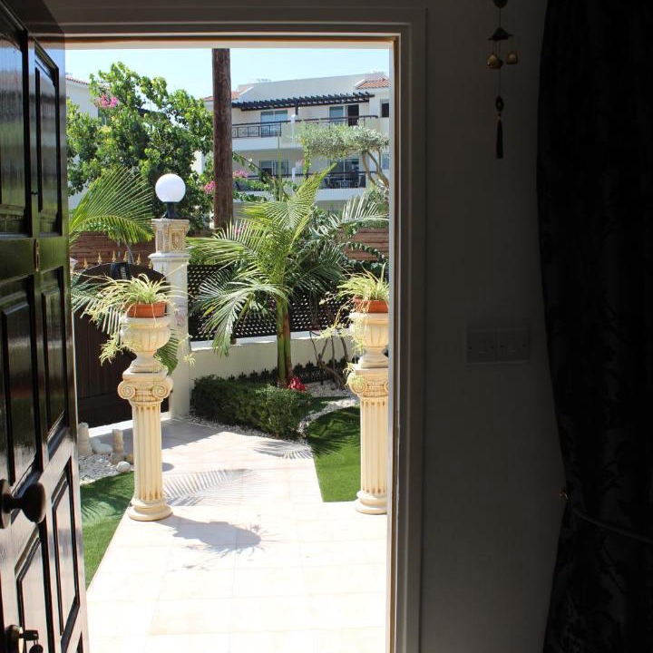 Photo of Patio Balcony in Universal